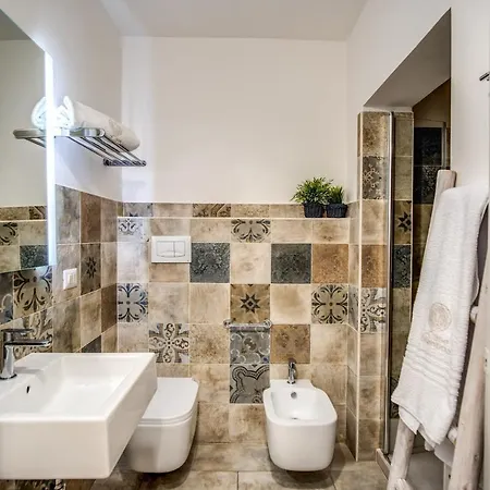 Apartman Storie E Affreschi - Le Di Valentina Gallipoli